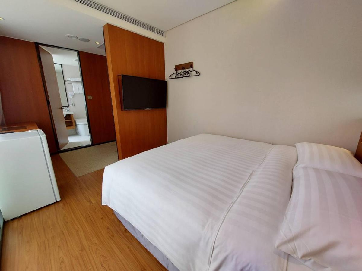 盤古捷旅 - Panco Hotel 台北市 エクステリア 写真